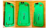 Earbud-Integrated Phone Cases Image 4