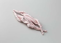 Animal Carcass-Shaped Towels Image 2