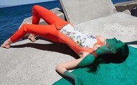 Color-Blocked Designer Wet Suits Image 7