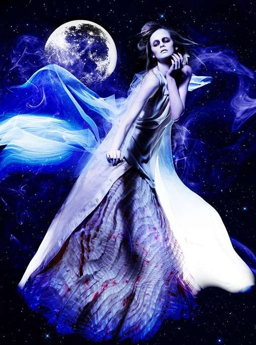 29 Starry Fashion Finds