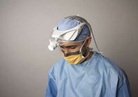 Ergonomically Head-Worn Flashlights Image 2