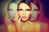Three-Face Mirror Photography Image 5