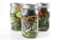 Compartmentalizing Canister Cups Image 3