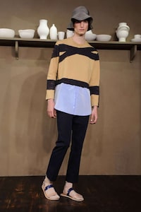 Artistically Retro Menswear Looks Image 3
