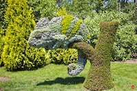 Incredibly Intricate Eco-Sculptures Image 4