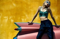 Slick-Skinned Editorials Image 2