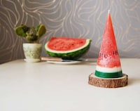 Illusory Watermelon-Shaped Candles Image 3