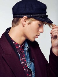 Icon-Inspired Menswear Image 5