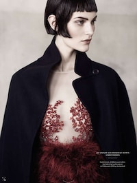Glam 30s-Inspired Editorials Image 6