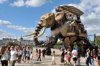 Peculiar Steampunk Parks Image 2
