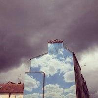Amazingly Realistic Cloud Graffiti Image 2
