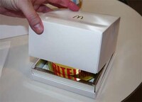 Lavish Fast Food Packaging Image 4