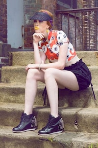 Multicolored Urban Editorials Image 6