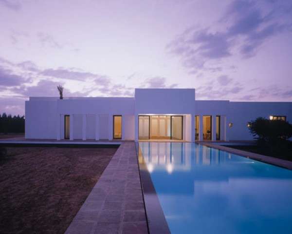 17 Chic Desert Compounds