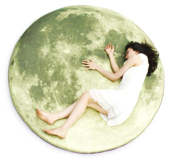 69 Moon-Mimicking Creations