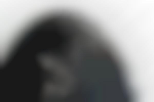 Blurry-Numbered Clocks