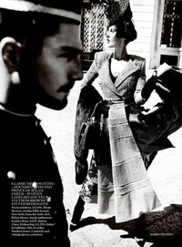 Dazzlingly Poised Diva Editorials Image 6