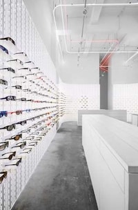 Emblematic Eyewear Boutiques Image 2