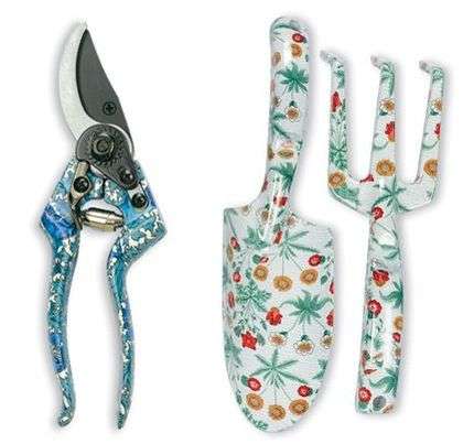 80 Summer Gardening Essentials