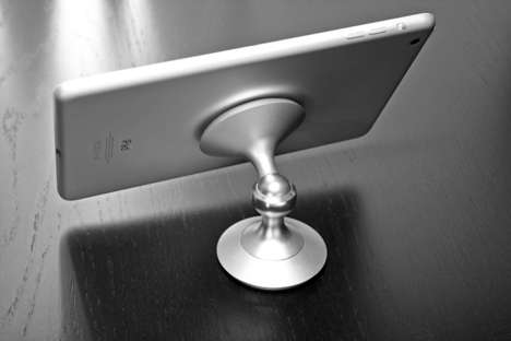 Sleek Swiveling Device Docks