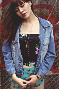 Paint-Splattered 90s Lookbooks Image 5