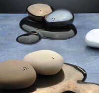 Molten Metal Spice Shakers Image 2
