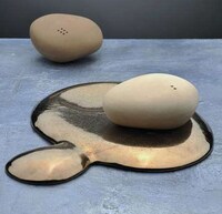 Molten Metal Spice Shakers Image 3