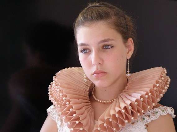 22 Chic Collar Designs