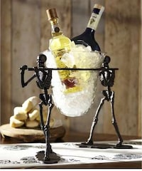Undead Serving Bowls Image 3
