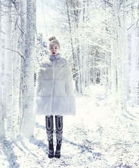 Stunning Snow-Filled Editorials Image 6