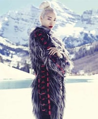 Stunning Snow-Filled Editorials Image 8