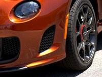 Naughty Italian City Cars Image 3