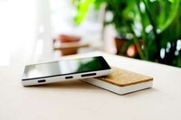 Cordless Smartphone Surfaces Image 2