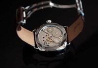 Luxe Seafaring Timepieces Image 2
