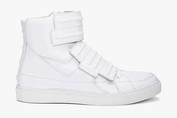 42 Chic Minimalist Shoes