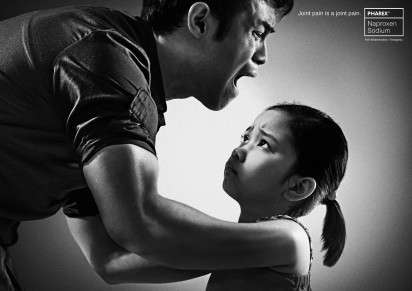 48 Bold Black and White Campaigns
