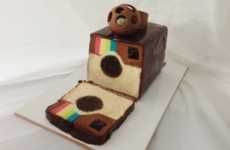 Social Sharing Suprise Cakes