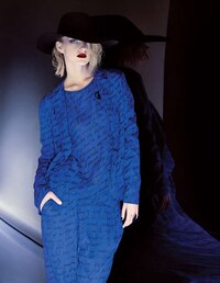 Poetic Fashion Photoshoots Image 4