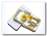 Pressed Flower Phone Cases Image 7