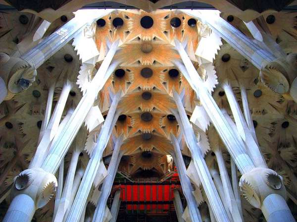 100 Bizarre Architectural Designs