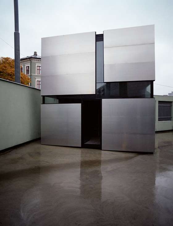 79 Examples of Cubic Architecture