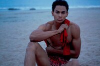 Chromatic Beachwear Captures Image 7