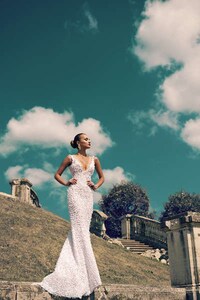 Wild Bridal Photoshoots Image 7