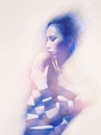 Hauntingly Blurry Editorials Image 4