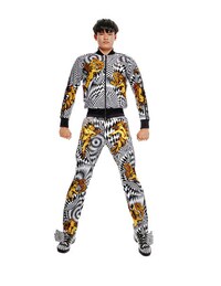 Wildly Crazy Floral Sportswear Image 2