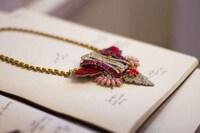 Modern Vintage Jewelry Image 3