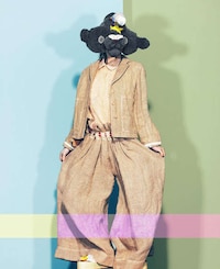 Ambiguous Stuffed-Animal Lookbooks Image 7