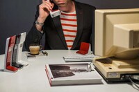Futuristic Home Phones Image 6