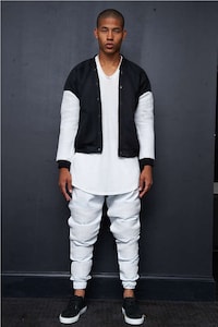 Coal-Patterned Menswear Image 5