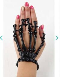 Bony Hand Accessories Image 2